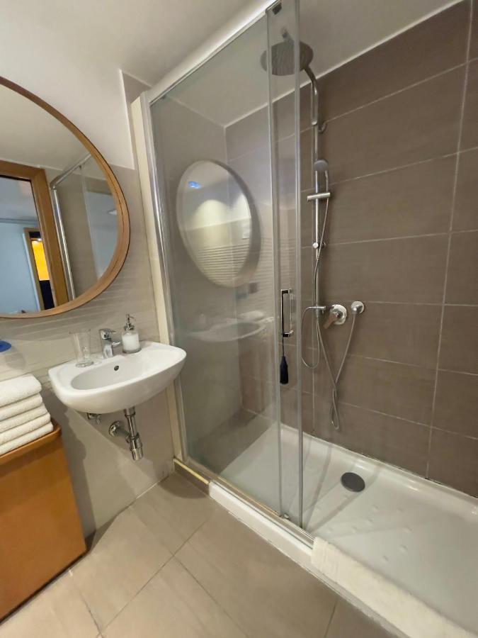 נאפולי Nova Rooms מראה חיצוני תמונה